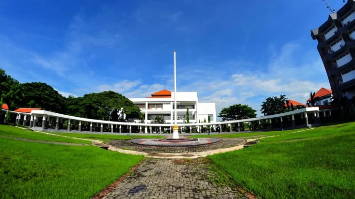 6 Perguruan Tinggi yang...