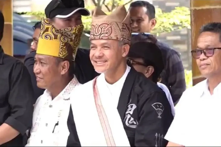 Amanat Konstitusi, Ganjar...