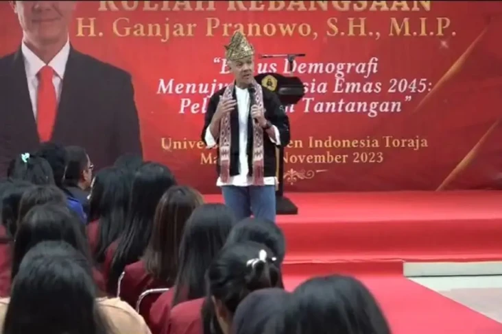 Mahasiswa di Toraja...
