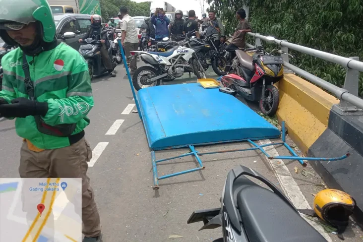 Tewaskan 2 Orang di...