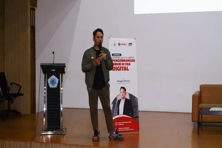 Gencarkan Digitalisasi...