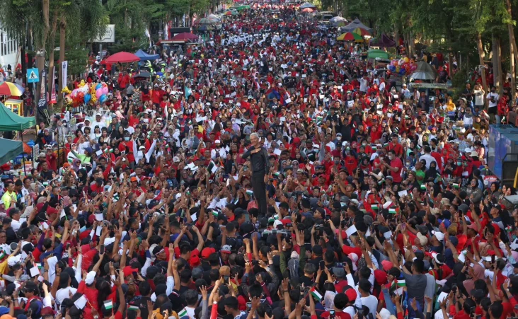 Ganjar Takjub Saksikan...