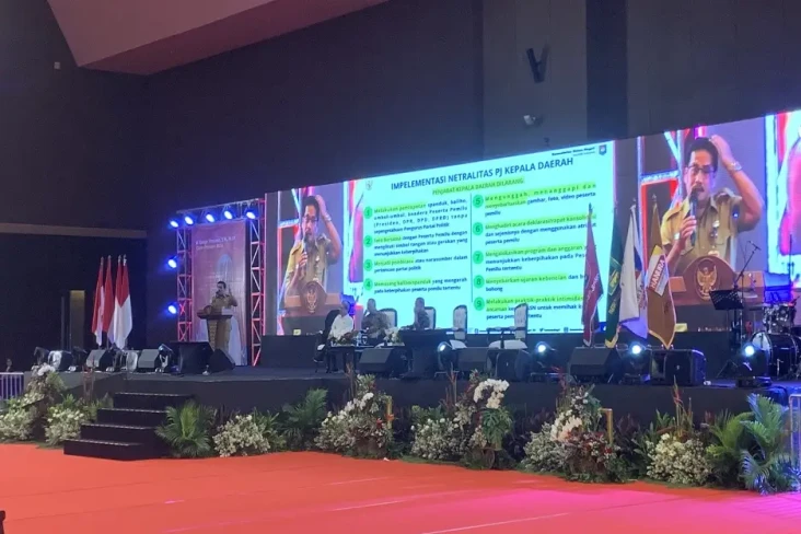 Kemendagri: Kepala Daerah...