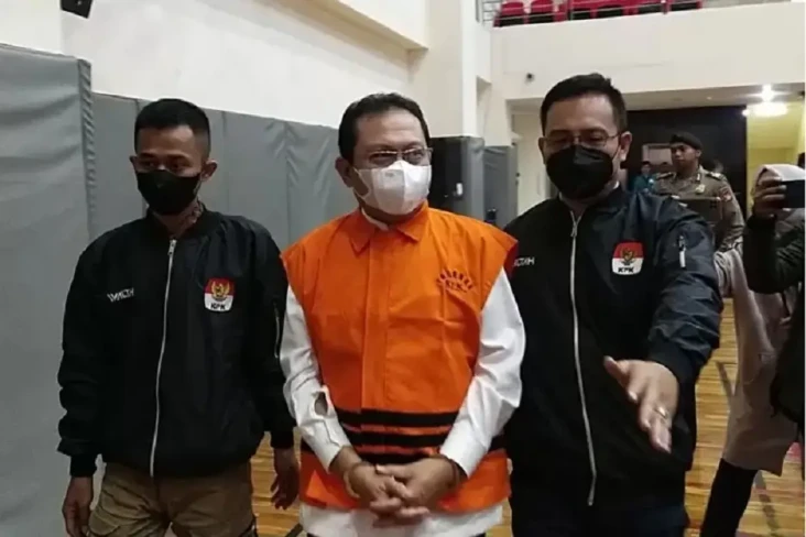 KPK Limpahkan Berkas...