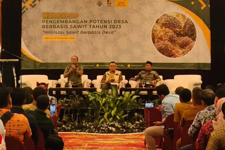 Kemendes PDTT Gelar...