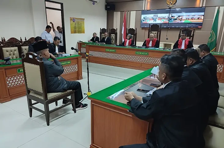 Sidang Penistaan Agama,...