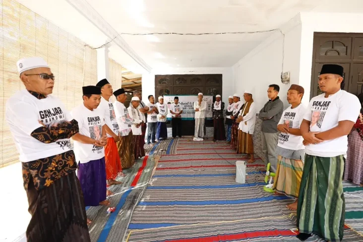 Tokoh Masyarakat dan...