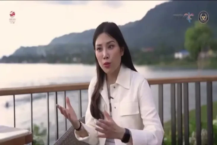 Angela Tanoesoedibjo...