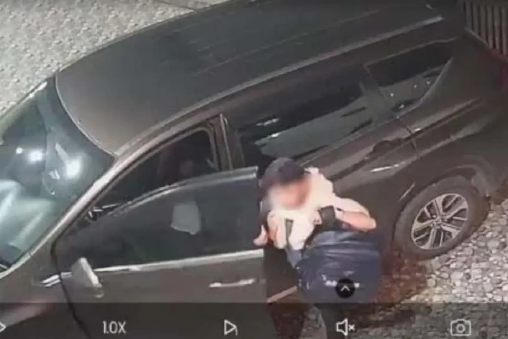 Terekam CCTV, Pelajar...