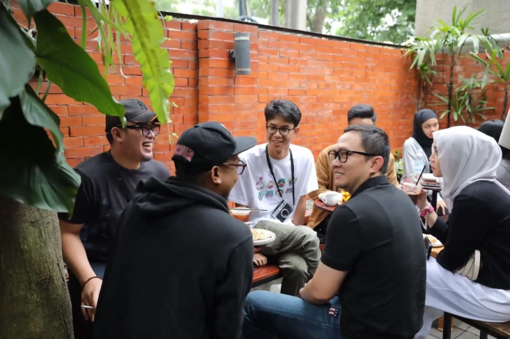 Alam Ganjar Ajak Pemuda...