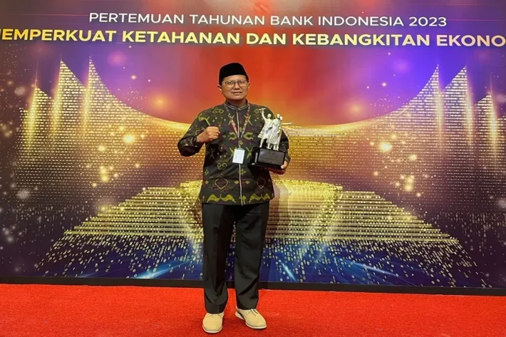 Gerakkan Ekonomi Syariah...