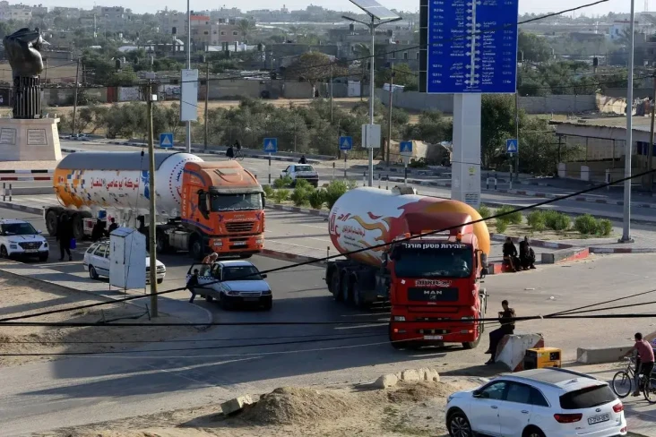 Tentara Israel Cegah...