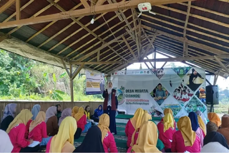 FIK UI Beri Pelatihan...