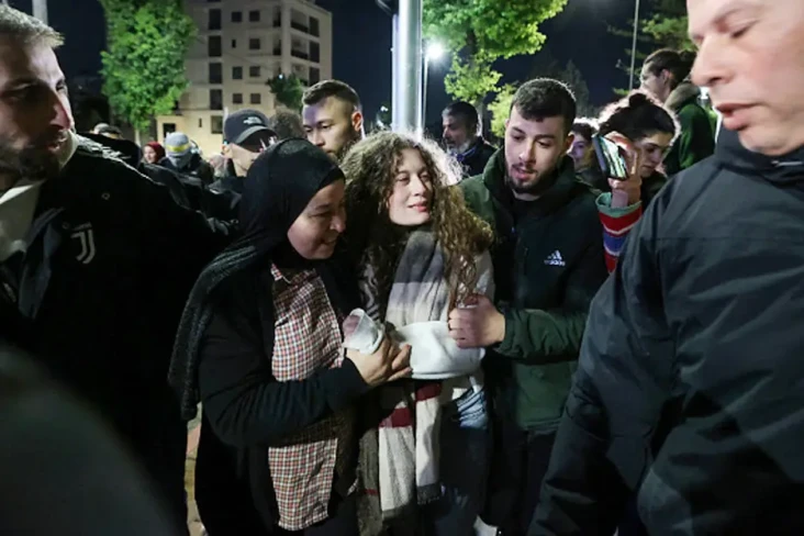 Ahed Tamimi, Gadis Penampar...