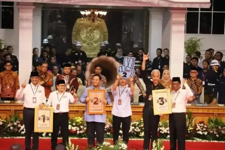 KPU Pastikan Debat Tetap...