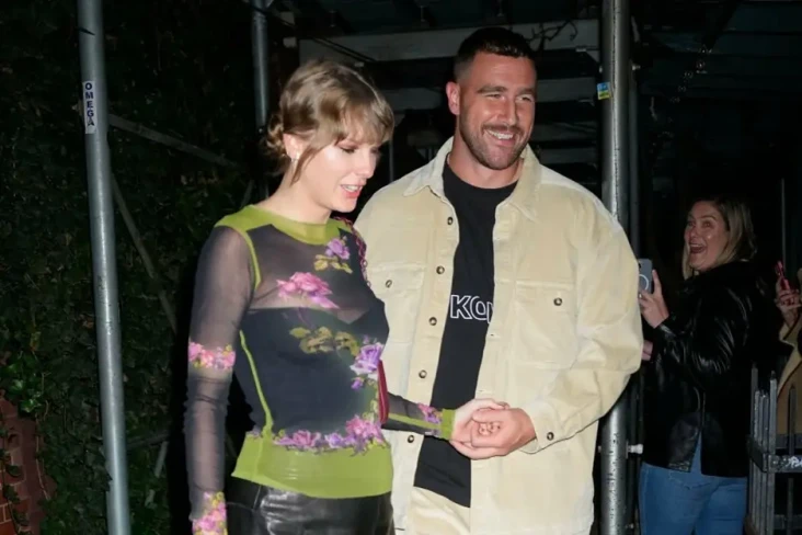 Taylor Swift dan Travis...