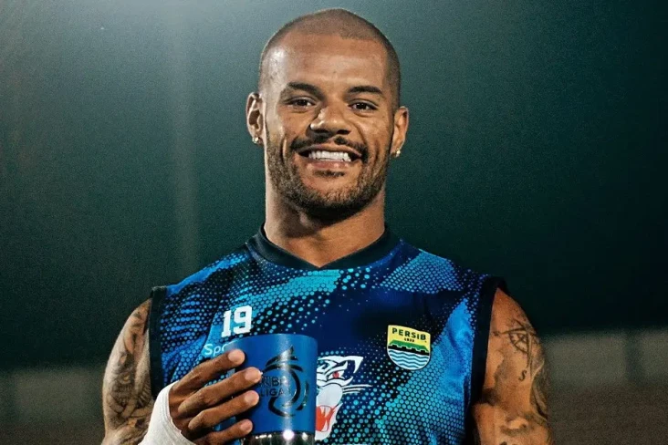 Ambisi David da Silva...