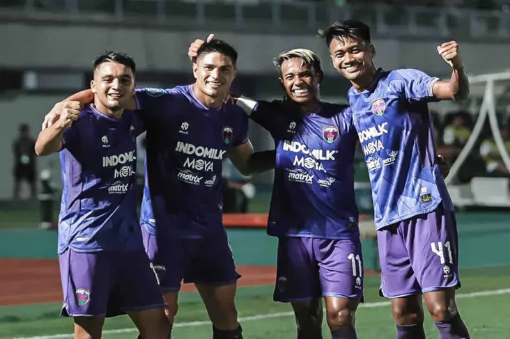 Persija vs Persita,...