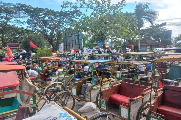Sambut Capres Nomor...