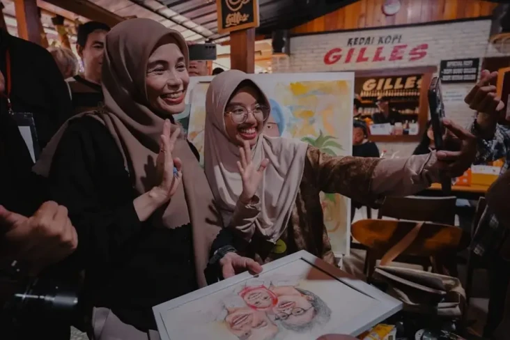 Siti Atikoh Peringati...