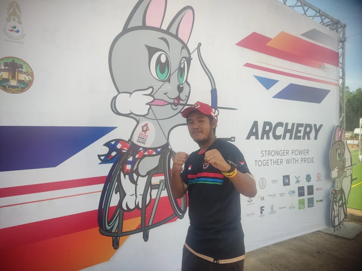 Atlet Para Panahan Ken...