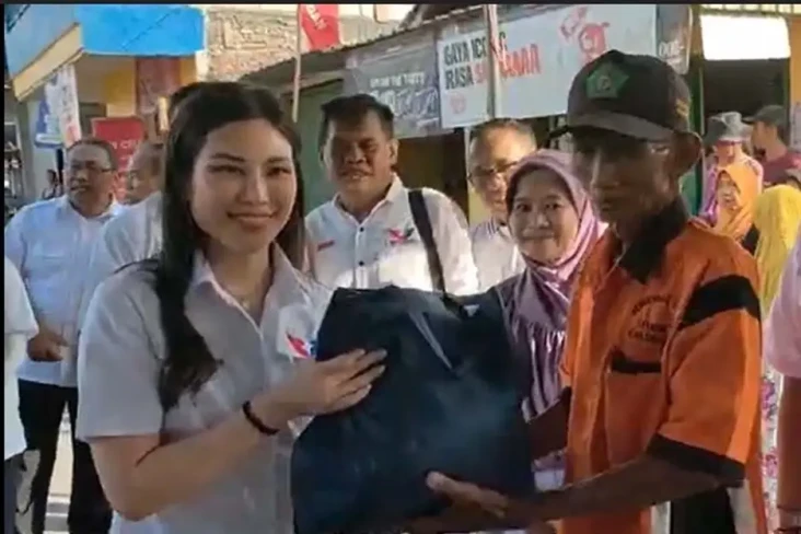 Angela Tanoesoedibjo...