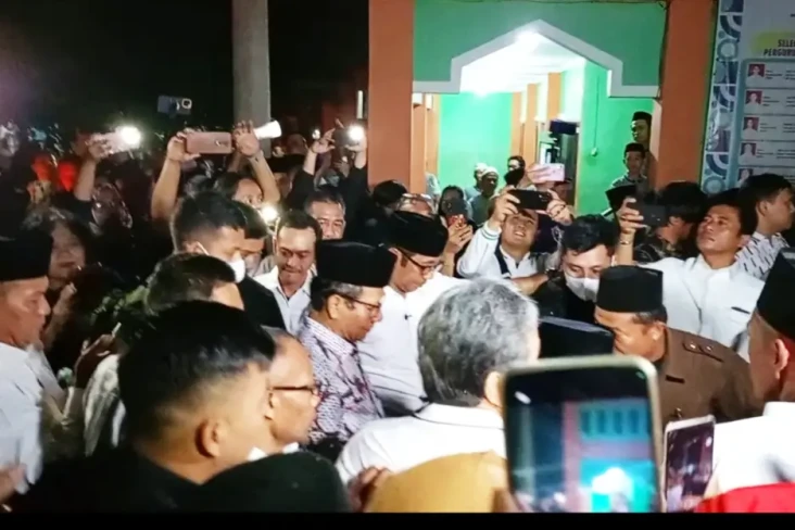 Bersih dari Korupsi,...