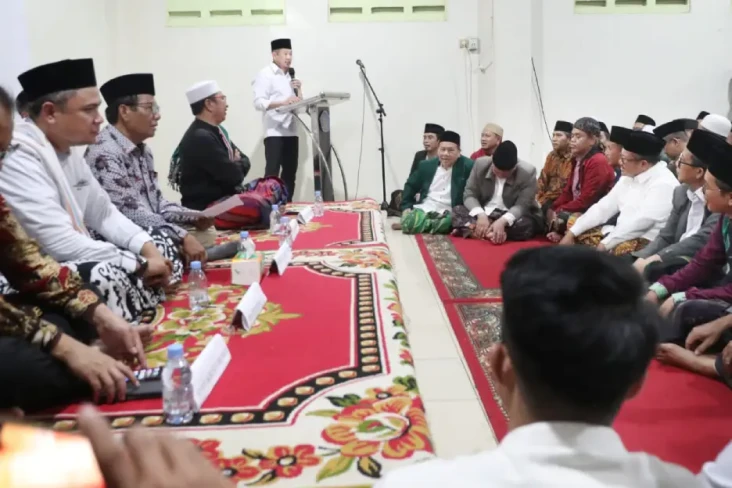 Dialog Kebangsaan dengan...