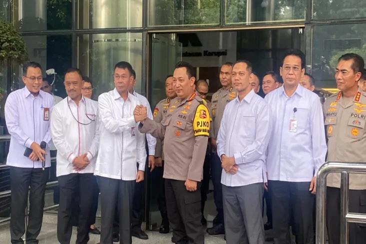 KPK-Polri Resmi Kerja...