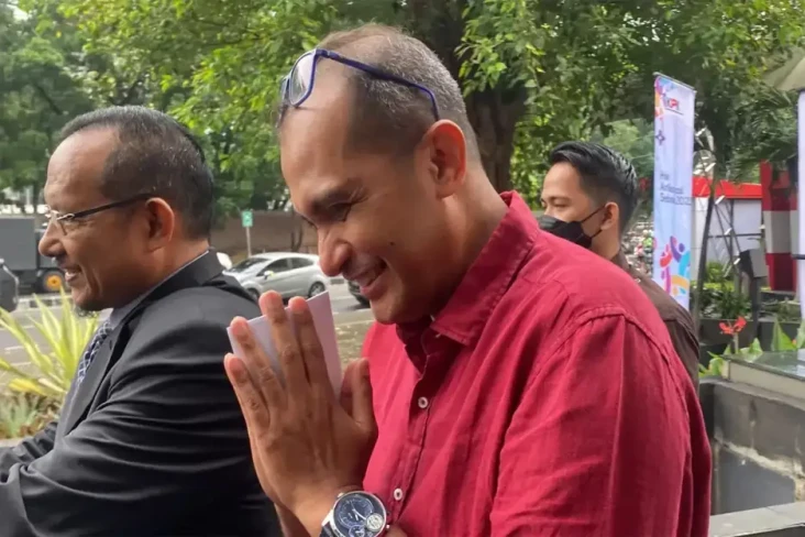 Tak Terima Jadi Tersangka,...