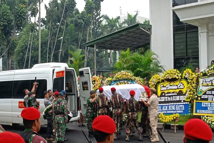 Jenazah Doni Monardo...