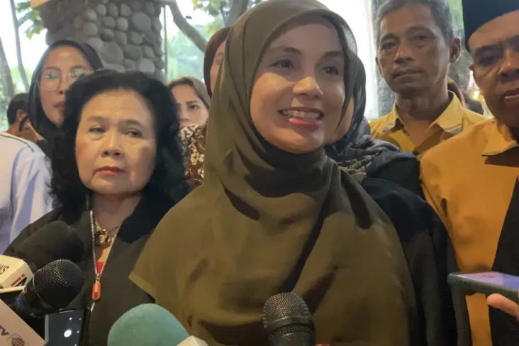 Siti Atikoh Ganjar Optimis...