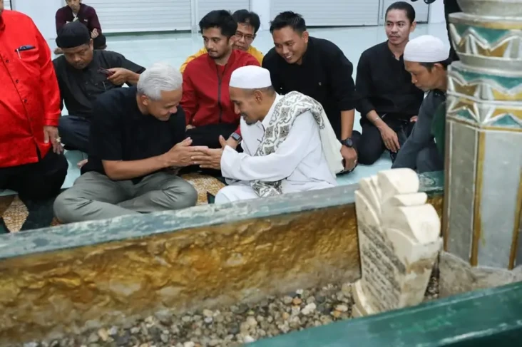 Ziarah ke Makam Guru...