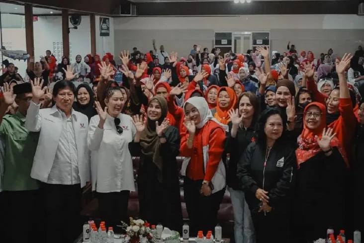 Siti Atikoh Ungkap Peran...