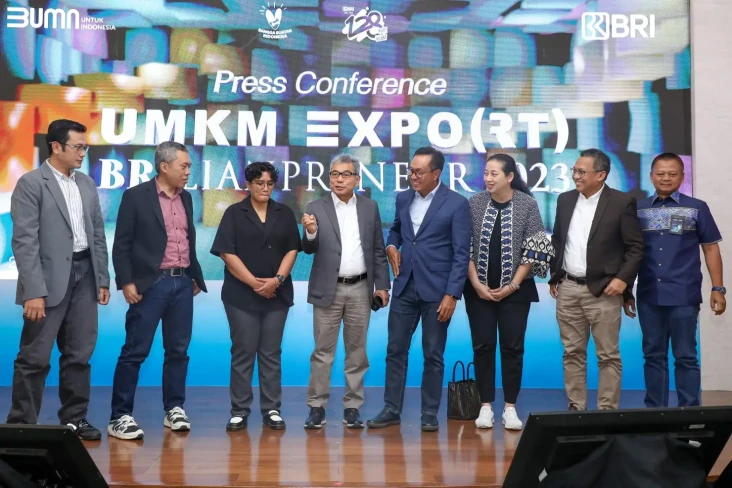 Ratusan Pelaku Usaha...