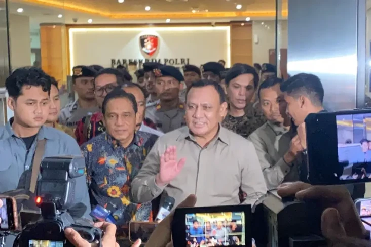 Firli Bahuri Akan Penuhi...