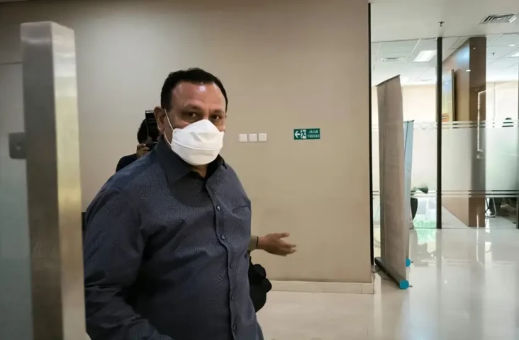 Kali Ini Firli Bahuri...
