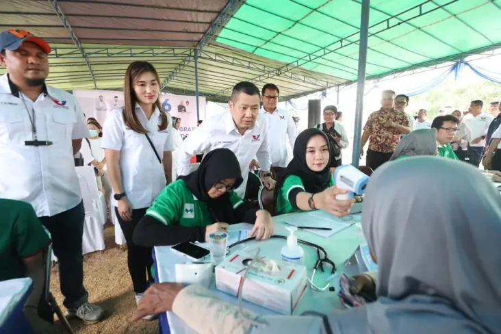 Partai Perindo Gelar...