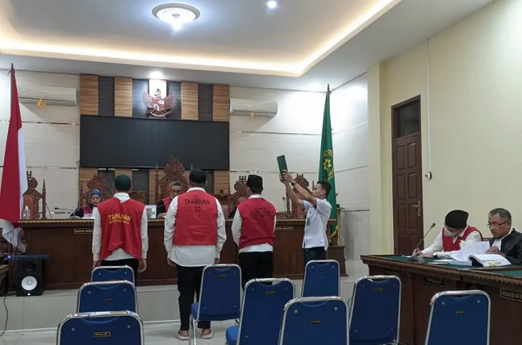 Fakta Persidangan Ungkap...