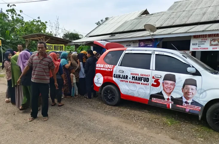 Luncurkan Mobil Sehat,...