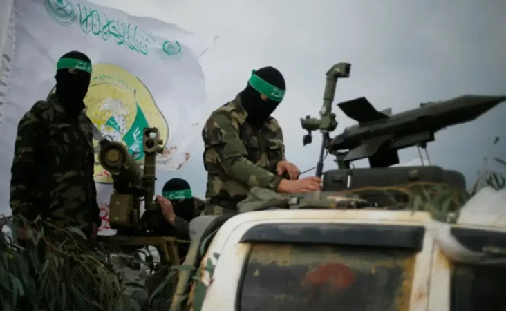 Apa Pemimpin Hamas Menjalankan...