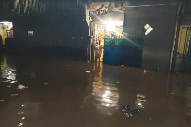 Banjir Rendam 350 Rumah...