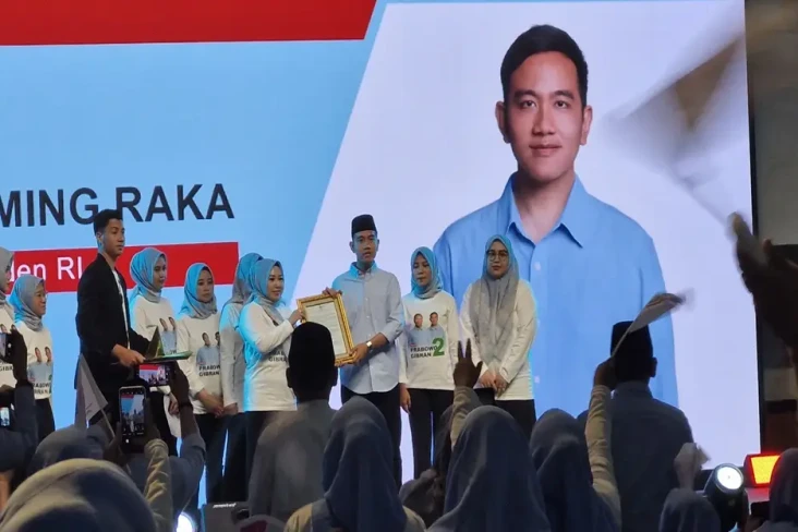 Polemik Gubernur Jakarta...