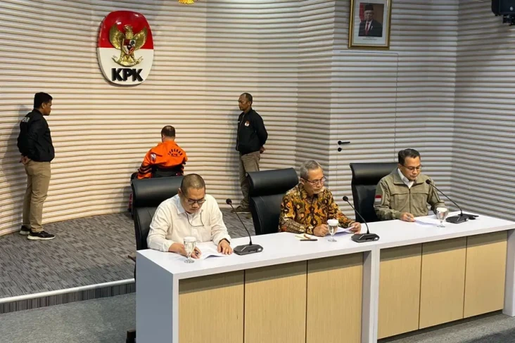 KPK Umumkan Wamenkumham...