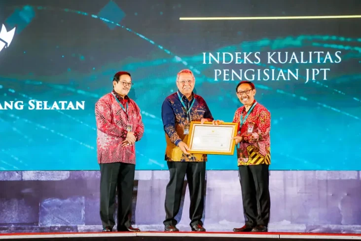 Wali Kota Tangsel Bicara...