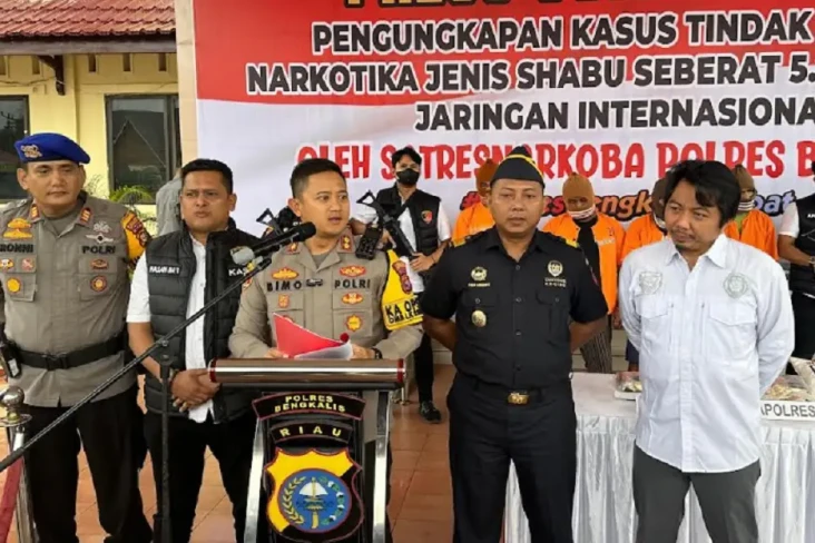 Penyelundupan 5 Kg Sabu...
