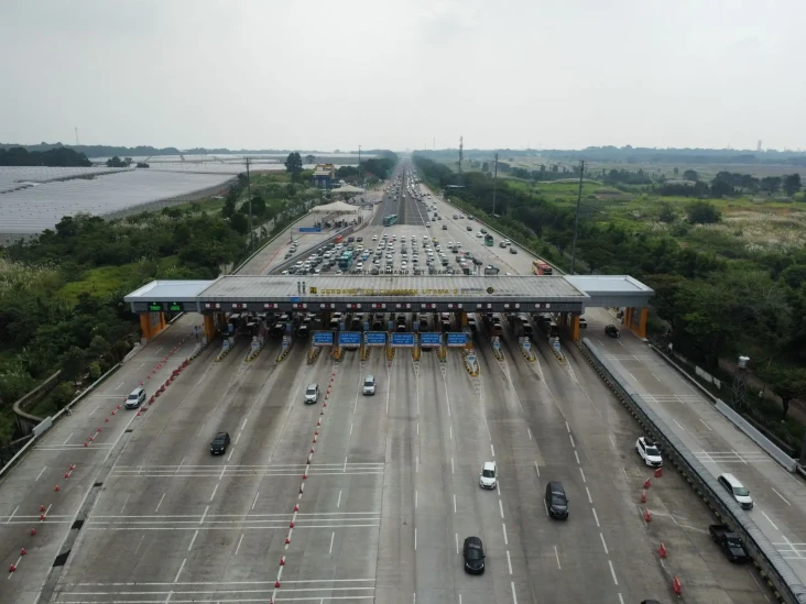Daftar Ruas Tol yang...