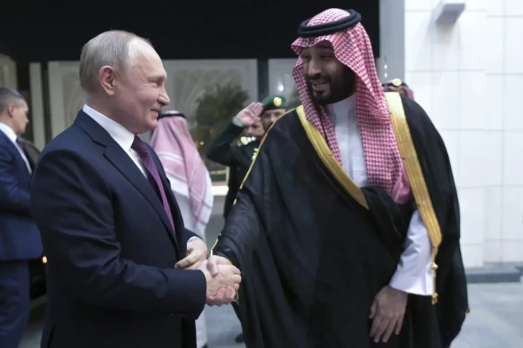 Putin Tiba di Arab Saudi,...