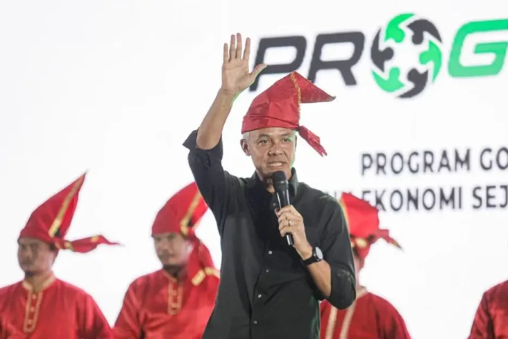 Cerita Pengalaman Jadi...