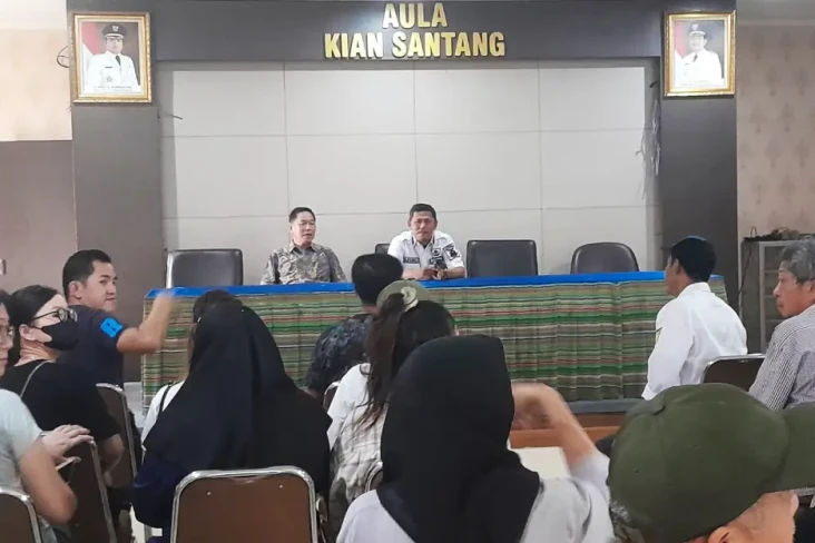 Pemilihan Ketua RW di...